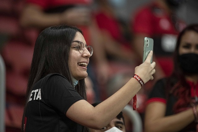 违反规则的 违反规则的